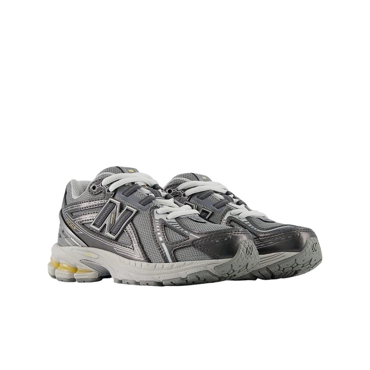 NEW BALANCE Sneakers P190622M