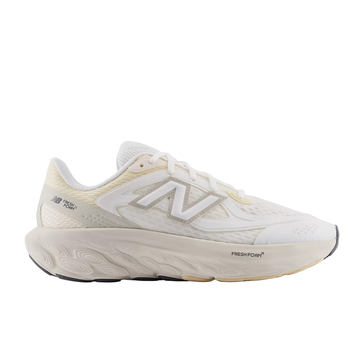 NEW BALANCE Sneakers UTRNEA