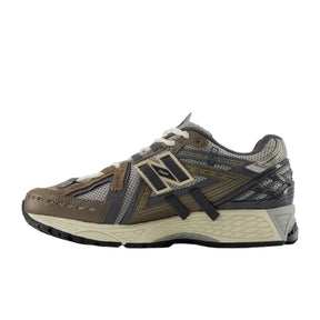 NEW BALANCE Sneakers U19066U8